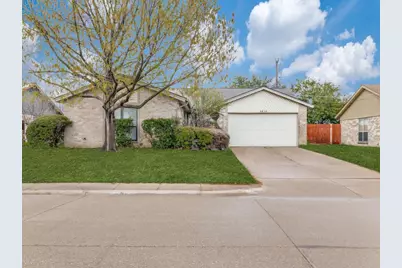 3914 Willowood Lane, Grand Prairie, TX 75052 - Photo 1