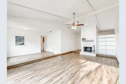3914 Willowood Lane, Grand Prairie, TX 75052 - Photo 3