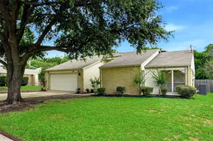 2001 Jasmine Ln, Plano, TX 75074 - Photo 1