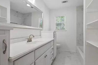 1812 W Eldorado Parkway, Little Elm, TX 75068 - Photo 31