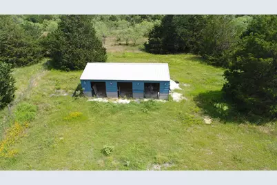 7056 County Road 2160, Richland, TX 76681 - Photo 9
