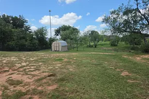 511 Erwin Rd, Poolville, TX 76487 - Photo 27