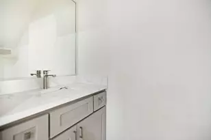 2422 Starks Ave, Dallas, TX 75215 - Photo 11