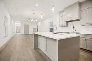 2422 Starks Ave, Dallas, TX 75215 - Photo 9