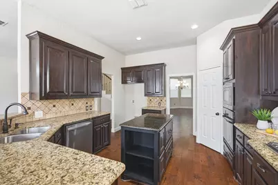 1511 Hunters Creek Drive, McKinney, TX 75072 - Photo 15