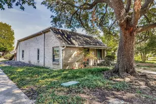 13853 Leinsper Green St, Dallas, TX 75240 - Photo 17