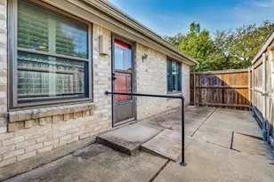 13853 Leinsper Green St, Dallas, TX 75240 - Photo 23