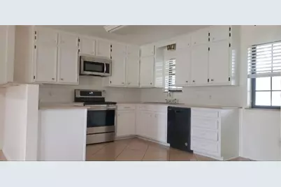 2524 Mockingbird Road, Burleson, TX 76028 - Photo 7