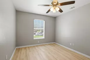 507 E Daugherty Dr, Garland, TX 75041 - Photo 15