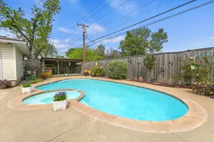 1233 Bardfield Ave, Garland, TX 75041 - Photo 27