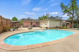 1233 Bardfield Ave, Garland, TX 75041 - Photo 35