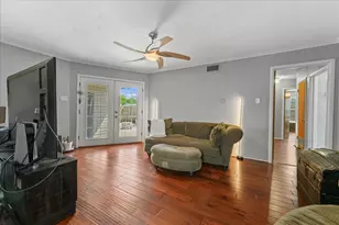 1233 Bardfield Ave, Garland, TX 75041 - Photo 11