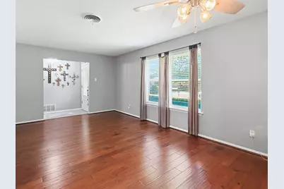 1233 Bardfield Avenue, Garland, TX 75041 - Photo 7