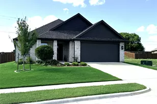 1904 Daybreak Dr, Venus, TX 76009 - Photo 1