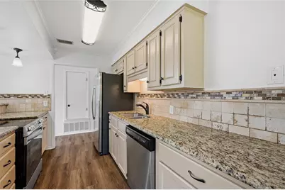 914 W Washington Street #F, Sherman, TX 75092 - Photo 11