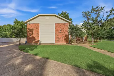 914 W Washington Street #F, Sherman, TX 75092 - Photo 21