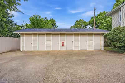 914 W Washington Street #F, Sherman, TX 75092 - Photo 23