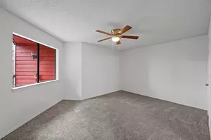 9825 Walnut St, Dallas, TX 75243 - Photo 17