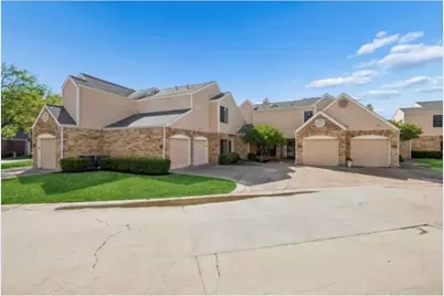 217 Cimarron Trail #5, Irving, TX 75063 - Photo 1