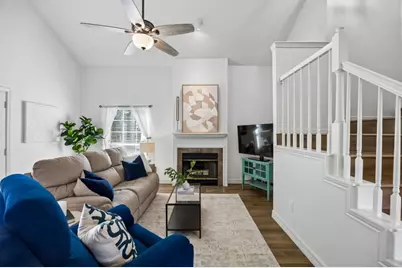 217 Cimarron Trail #5, Irving, TX 75063 - Photo 3