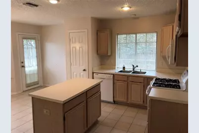 1906 Mill Pond, Grapevine, TX 76051 - Photo 7