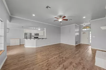 163 Topaz Circle, Hewitt, TX 76643 - Photo 3