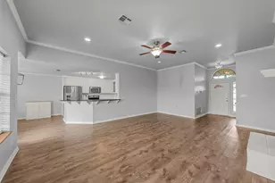 163 Topaz Cir, Hewitt, TX 76643 - Photo 3