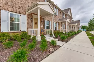 6273 Parker Blvd, North Richland Hills, TX 76180 - Photo 1