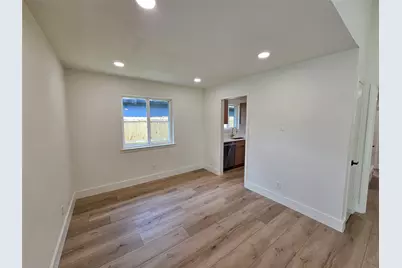 1725 R Avenue #1725, Plano, TX 75074 - Photo 5