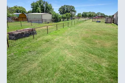 198 Private Road 1648 Road, Chico, TX 76431 - Photo 15