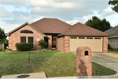 2720 Stephen Drive, Denton, TX 76207 - Photo 5