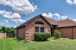 2720 Stephen Dr, Denton, TX 76207 - Photo 1