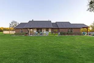2104 W Holiday, Fate, TX 75087 - Photo 5