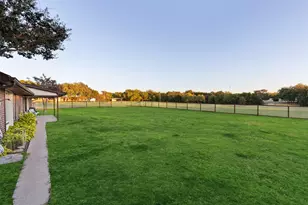 2104 W Holiday, Fate, TX 75087 - Photo 21