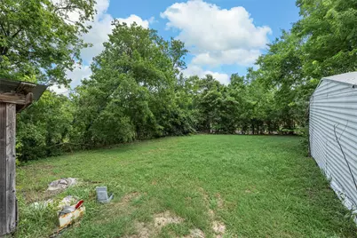 1320 S 26th Street, Waco, TX 76706 - Photo 13