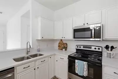 9447 Crimnson Court, Dallas, TX 75217 - Photo 5