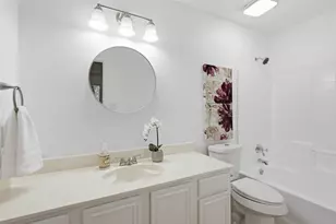 9447 Crimnson Ct, Dallas, TX 75217 - Photo 17