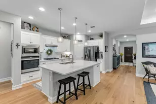 208 Long Pines Dr, McKinney, TX 75071 - Photo 7