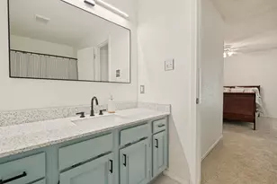 1002 Bellflower Ct, Carrollton, TX 75007 - Photo 11