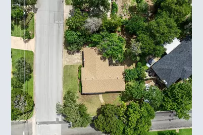 357 Sharron Drive, Woodway, TX 76712 - Photo 33
