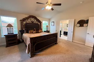 7310 Venice Dr, Grand Prairie, TX 75054 - Photo 13