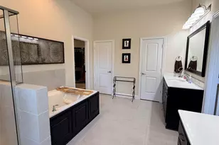 7310 Venice Dr, Grand Prairie, TX 75054 - Photo 17