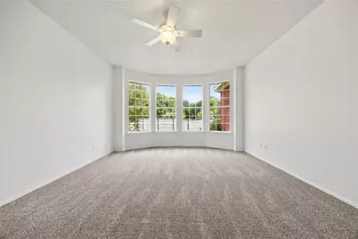 406 Hampton Circle, Grand Prairie, TX 75052 - Photo 9