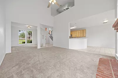 406 Hampton Circle, Grand Prairie, TX 75052 - Photo 5