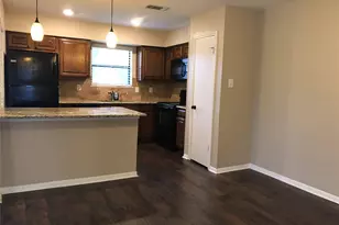 1101 Calico Ln, Arlington, TX 76011 - Photo 1
