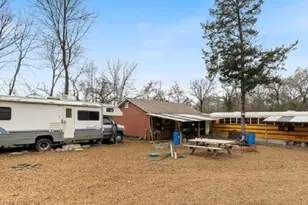 9428 Rolling Acres Rd, Tool, TX 75143 - Photo 7