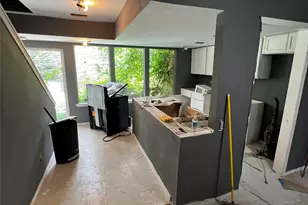 8560 Park Ln, Dallas, TX 75231 - Photo 3