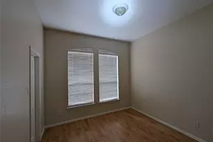 9200 Blue Water Dr, Plano, TX 75025 - Photo 7