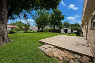 1030 Joslin St, Irving, TX 75060 - Photo 27