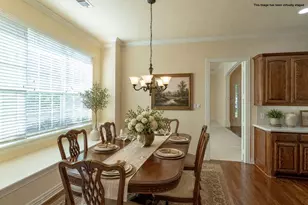 1053 Sir Lancelot Cir, Lewisville, TX 75056 - Photo 27
